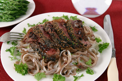 Peppercorn Steak with Red Wine Sauce